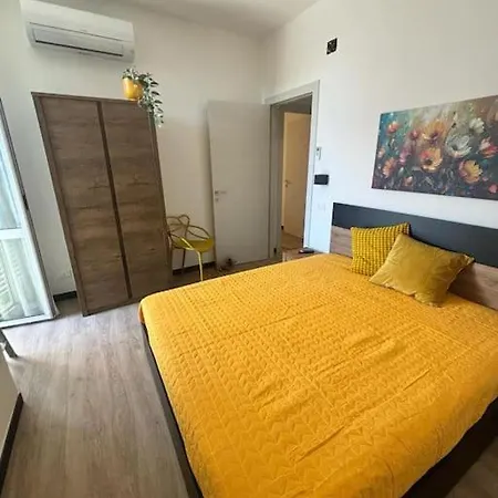 Apartment Oberdan45 Genua